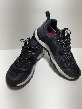 The North Face Women’s Black Activist Future Light Sneakers Black Sz 10